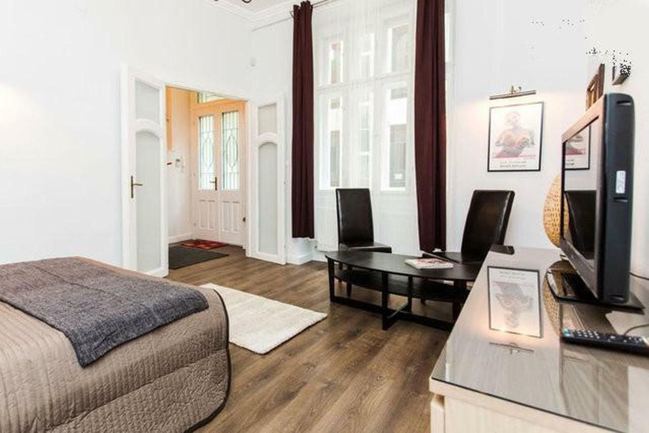 Private Apartment Centertown Budapeste Exterior foto